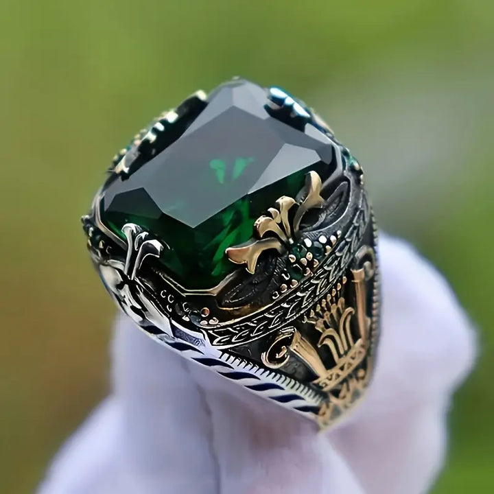 Blød ring i blandet guld med raffinerede detaljer
