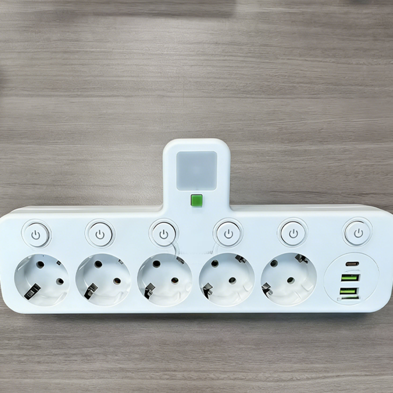 Stikdåse med USB og afbrydere | Flerstikdåse-overspændingsbeskyttelse 2500 W