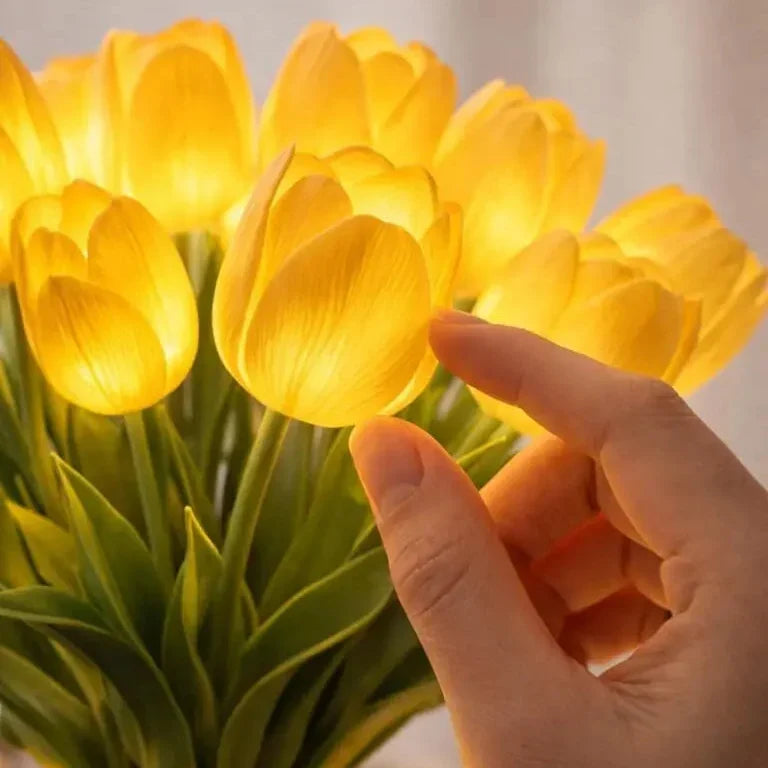 Hyggelig LED-blomsterlampe til varmt, stemningsfuldt lys