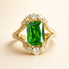 Elegant guldring med raffinerede detaljer