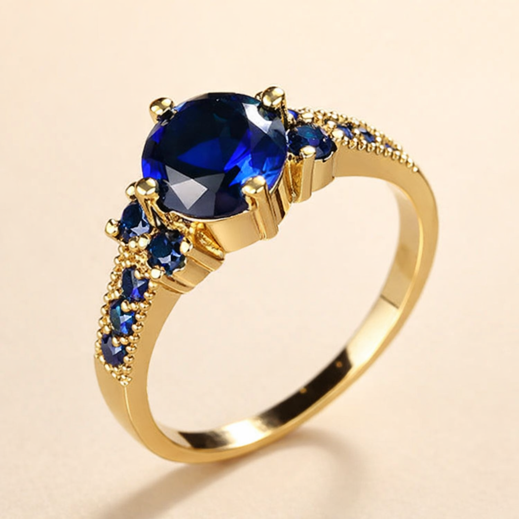 Elegant guldring med raffinerede detaljer