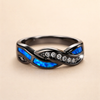 Elegant ring i hvidguld med raffineret design