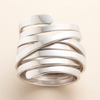 Elegant sølvring med vintageudtryk