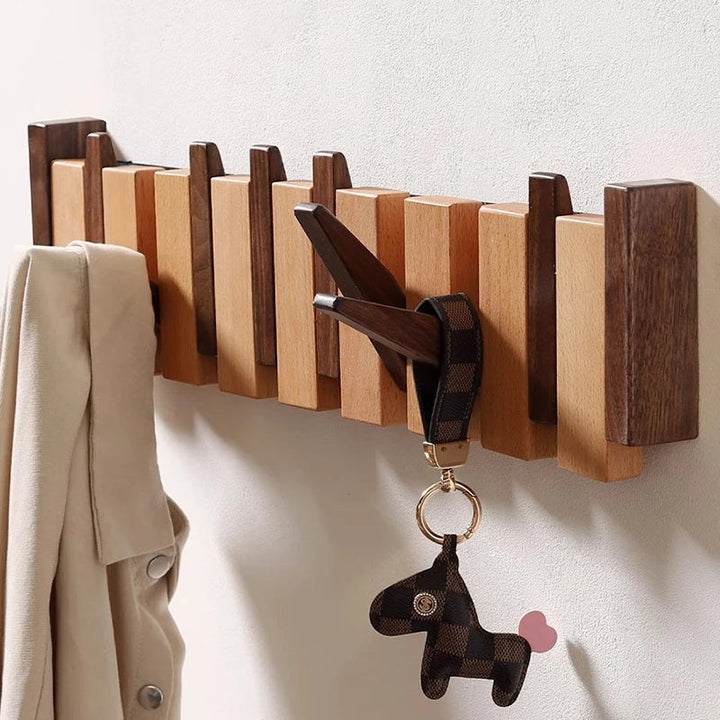 Knagerække i træ til væg – foldbare kroge med minimalistisk design