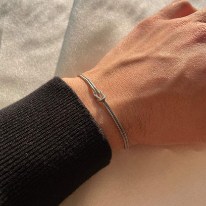Elva – minimalistisk armbånd med knude