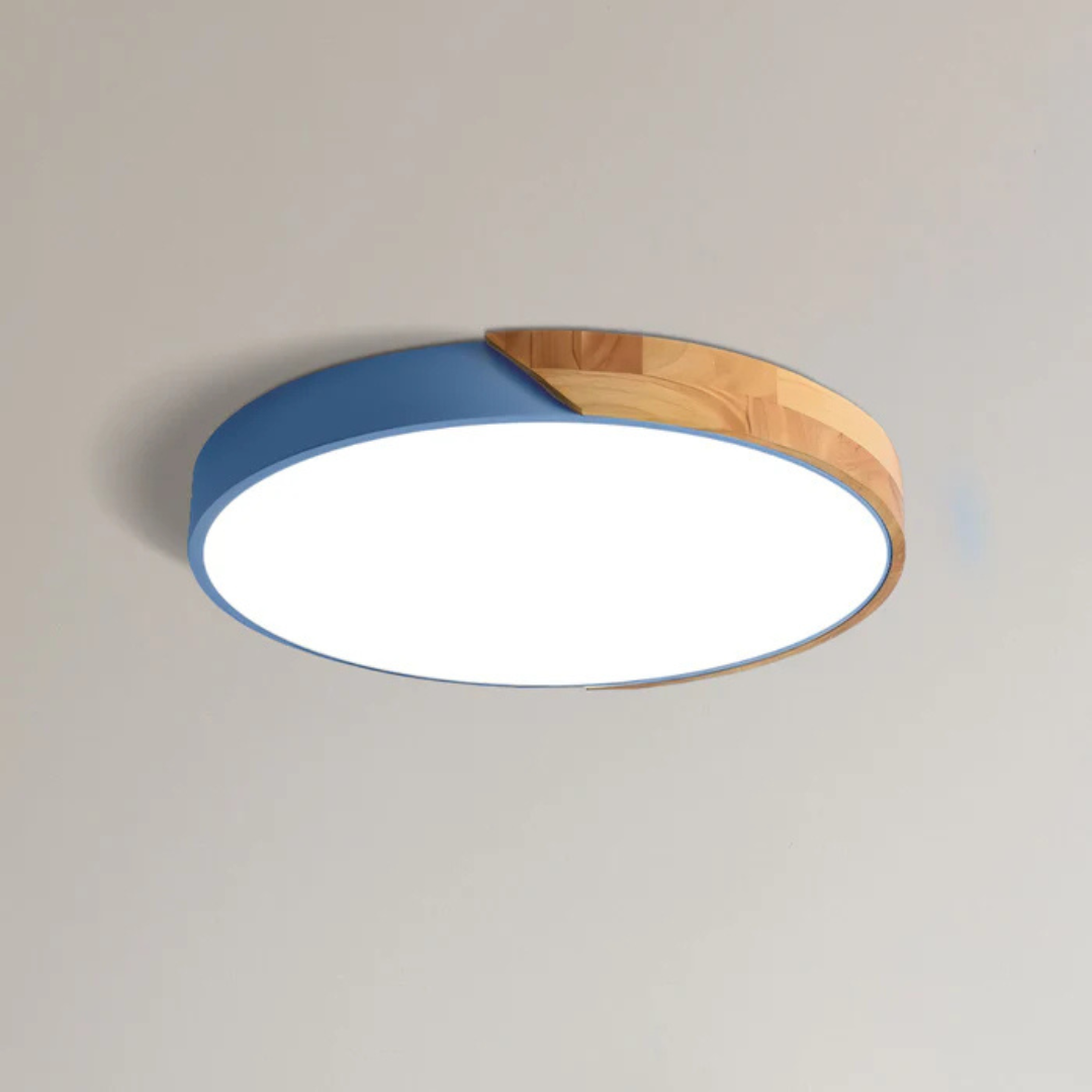 Delos Scandi-loftlampe i træ | Naturlig LED-designlampe