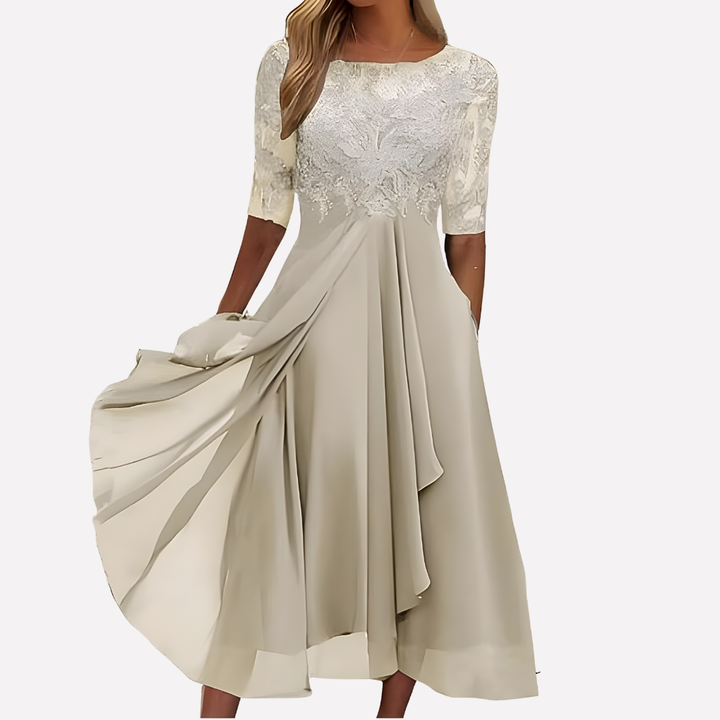 Kvinders blomsterprintet blonde chiffon aftenkjole