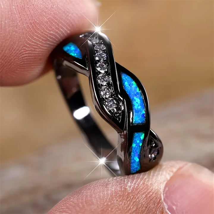 Elegant ring i hvidguld med raffineret design