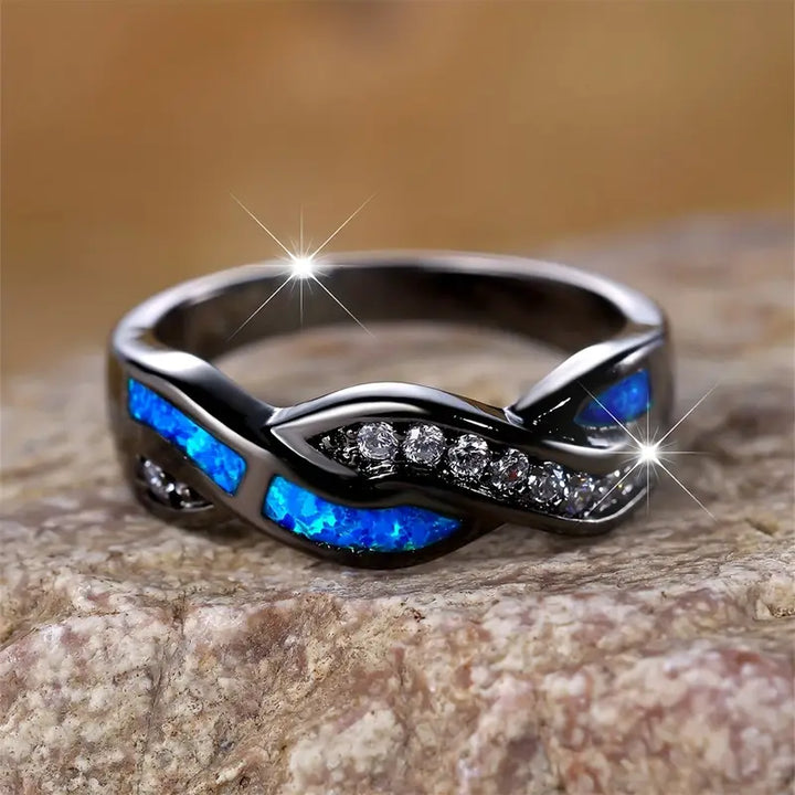 Elegant ring i hvidguld med raffineret design