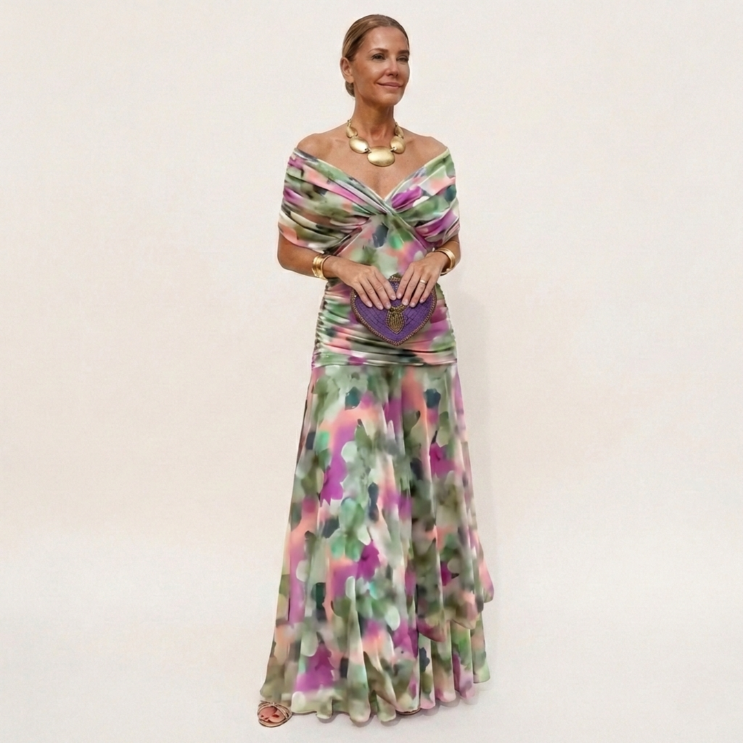 Lang, elegant, flydende damekjole – V-udskæring, raffineret design