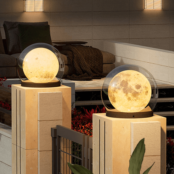 Moderne udendørslampe - Design i måneform