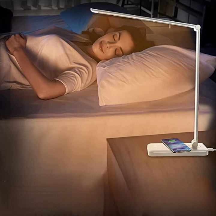 Moderne justerbar LED-bordlampe med USB-opladningsport - BrightEase