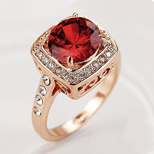 Elegant ring i roseguld med zirkoniahalo