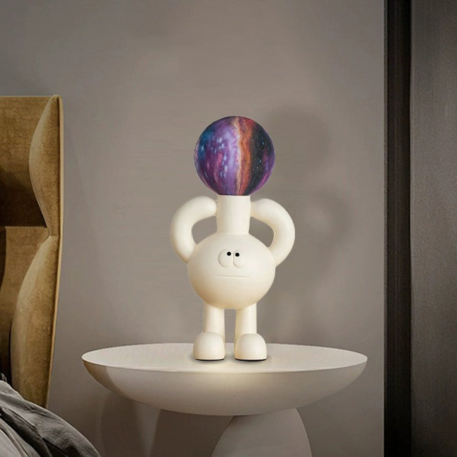 Legende bordlampe med glaskugle – Glombra