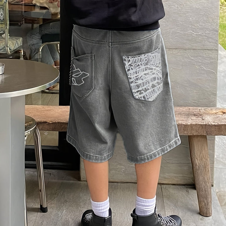 Afslappede bermudashorts i denim – løs pasform med elegant blomsterbroderi