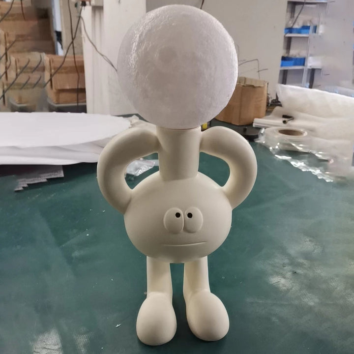 Legende bordlampe med glaskugle – Glombra
