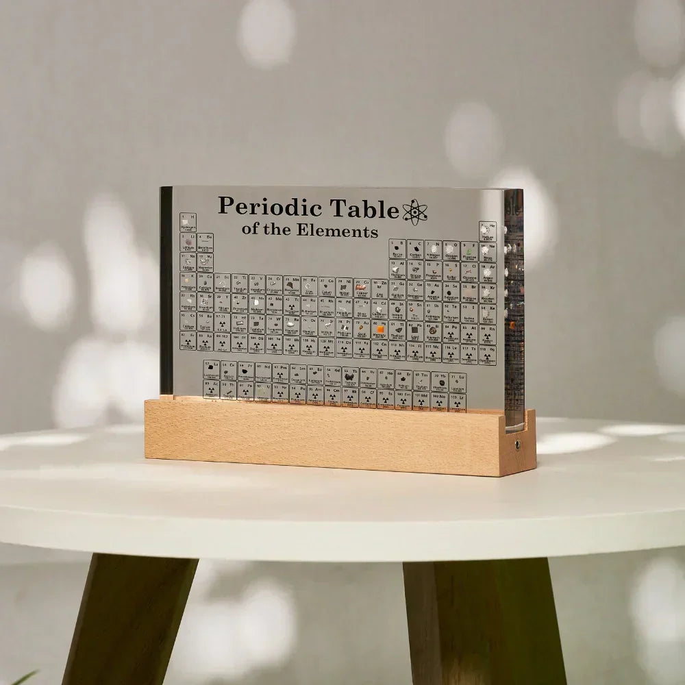 Oplyst Periodisk System med Ægte Grundstoffer - Elementa