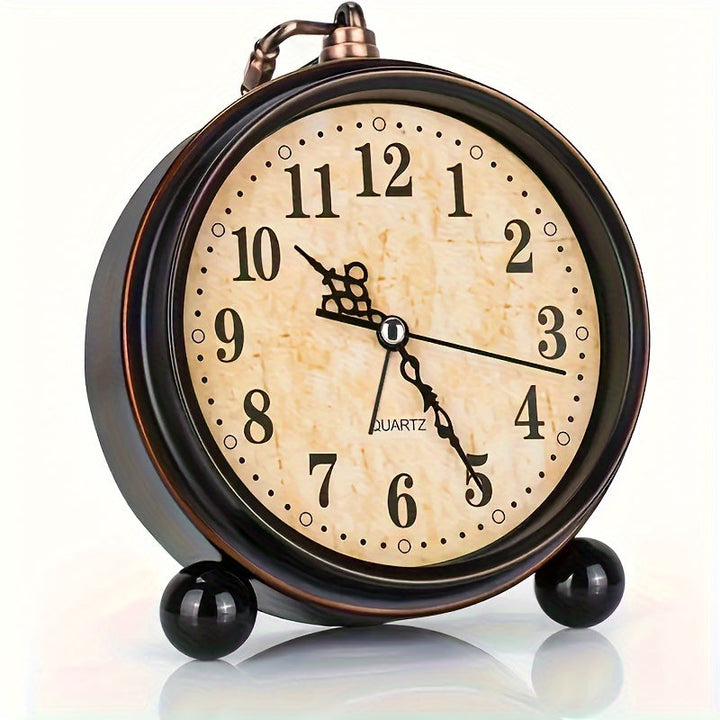 Retro alarm ur i metal med lydløs bevægelse – Klassiske dimensioner til soveværelse eller skrivebord