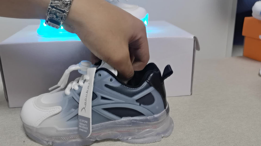 Lyssneakers til børn – farverige, LED-belysning til et legende look