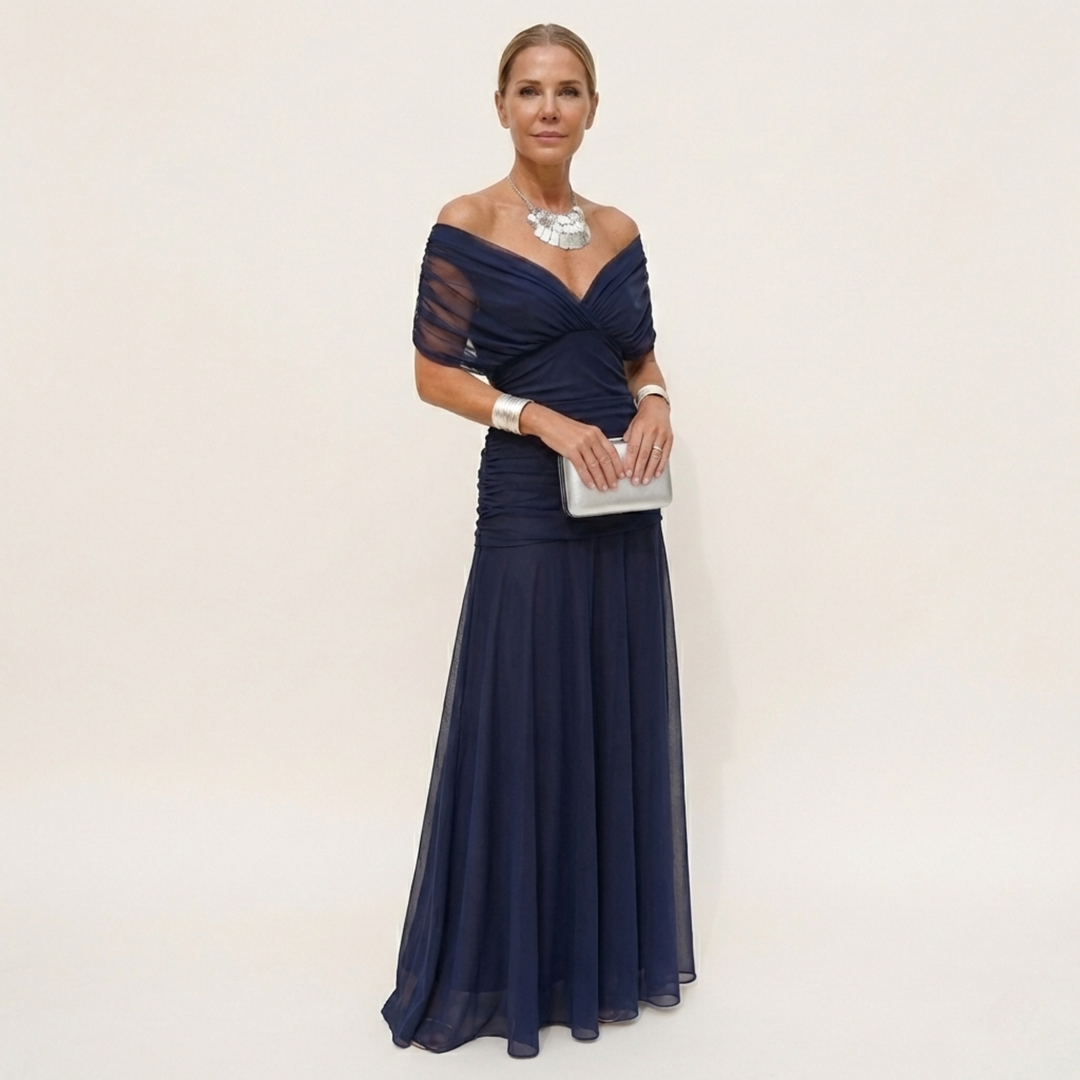 Lang, elegant, flydende damekjole – V-udskæring, raffineret design