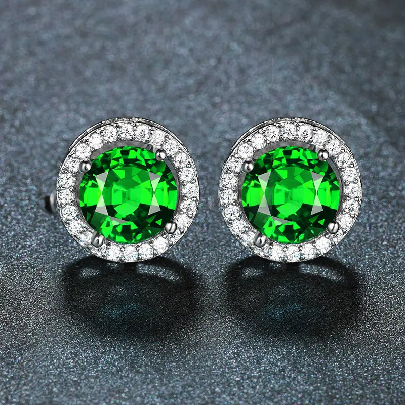 Elegante øreringe i hvidguld med diskret zirkonia