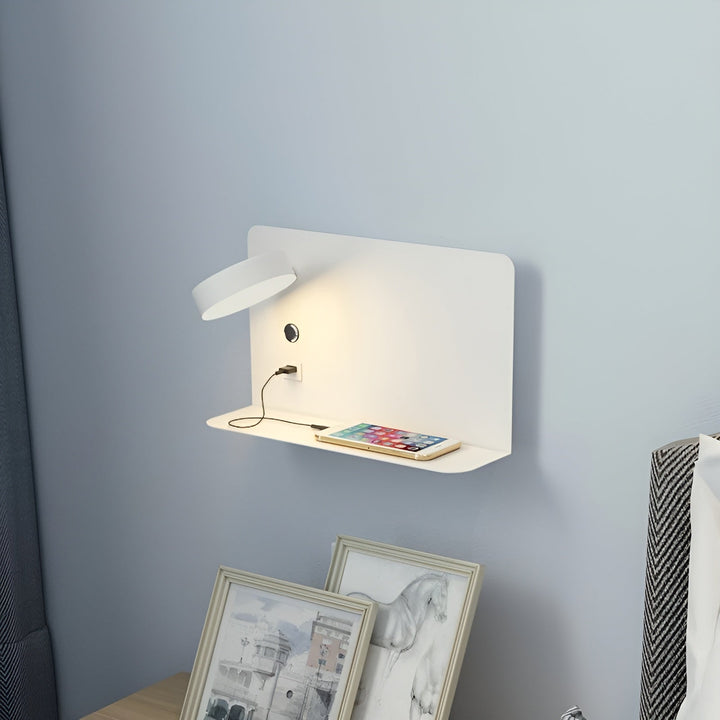 LED-væglampe med USB-oplader og kontakt - GlowPort