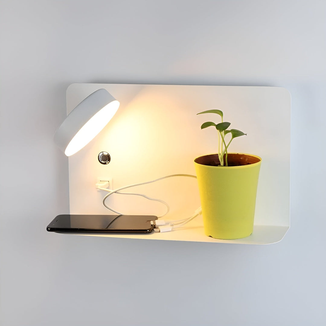 LED-væglampe med USB-oplader og kontakt - GlowPort