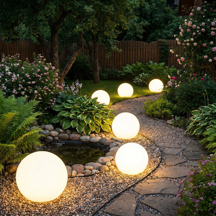 Soldrevet havekuglelampe – kabelfri, vandtæt udendørslampe