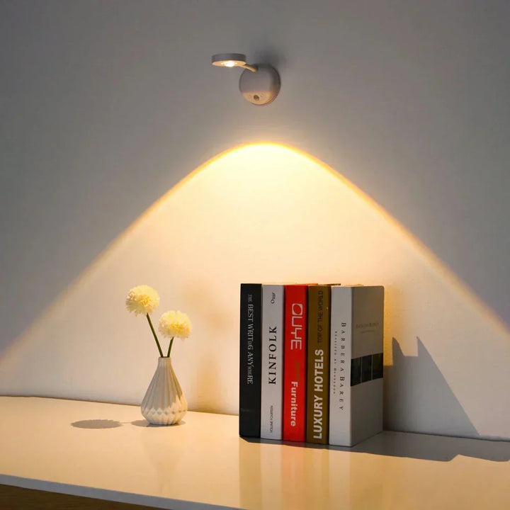 Trådløs spotlampe med bevægelsessensor - LumaFlex