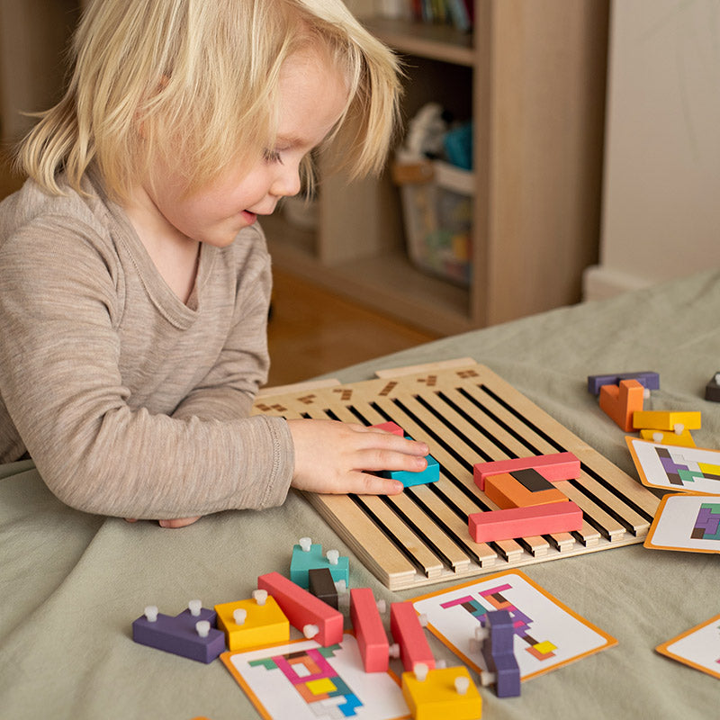 Montessori Tetris-stablepuslespil i træ – læringslegetøj