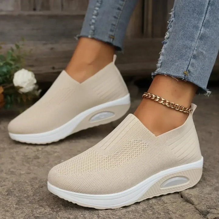 Slip-on-sneakers til damer | Nem at tage på & åndbar komfort