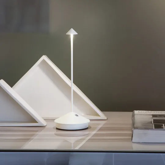 Trådløs LED-lampe | Dæmpbar touchlampe på batterier