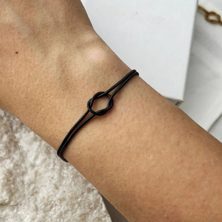 Elva – minimalistisk armbånd med knude