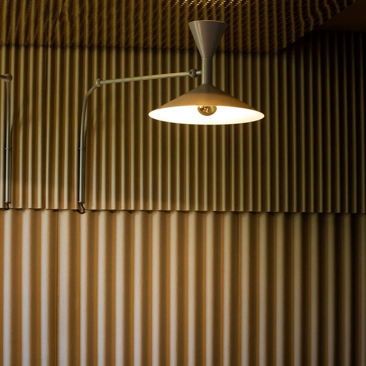 Justerbar væglampe Lustra Marseille
