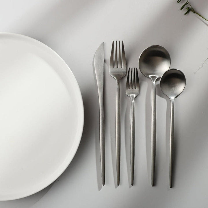 Minimalistisk bestik til moderne borde - PureSet