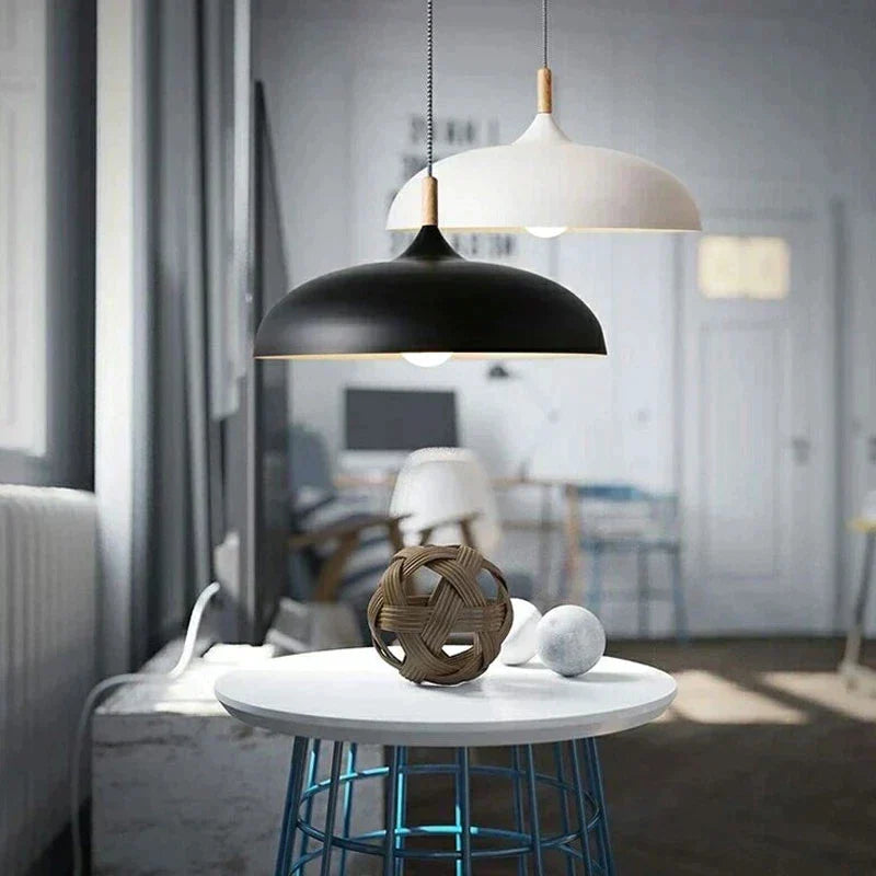 NordicOak loftlampe i nordisk eg