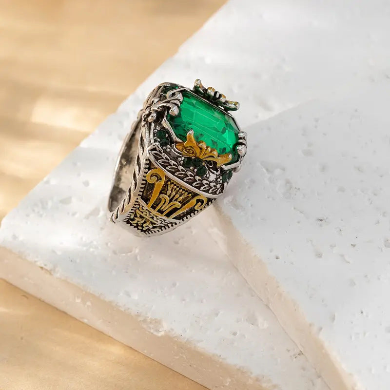 Blød ring i blandet guld med raffinerede detaljer