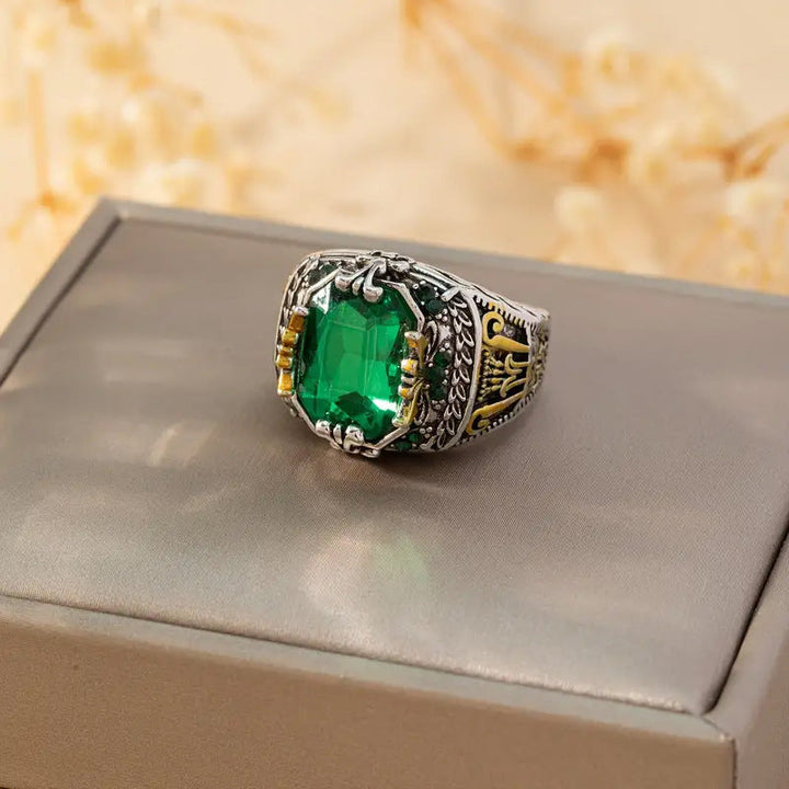 Blød ring i blandet guld med raffinerede detaljer