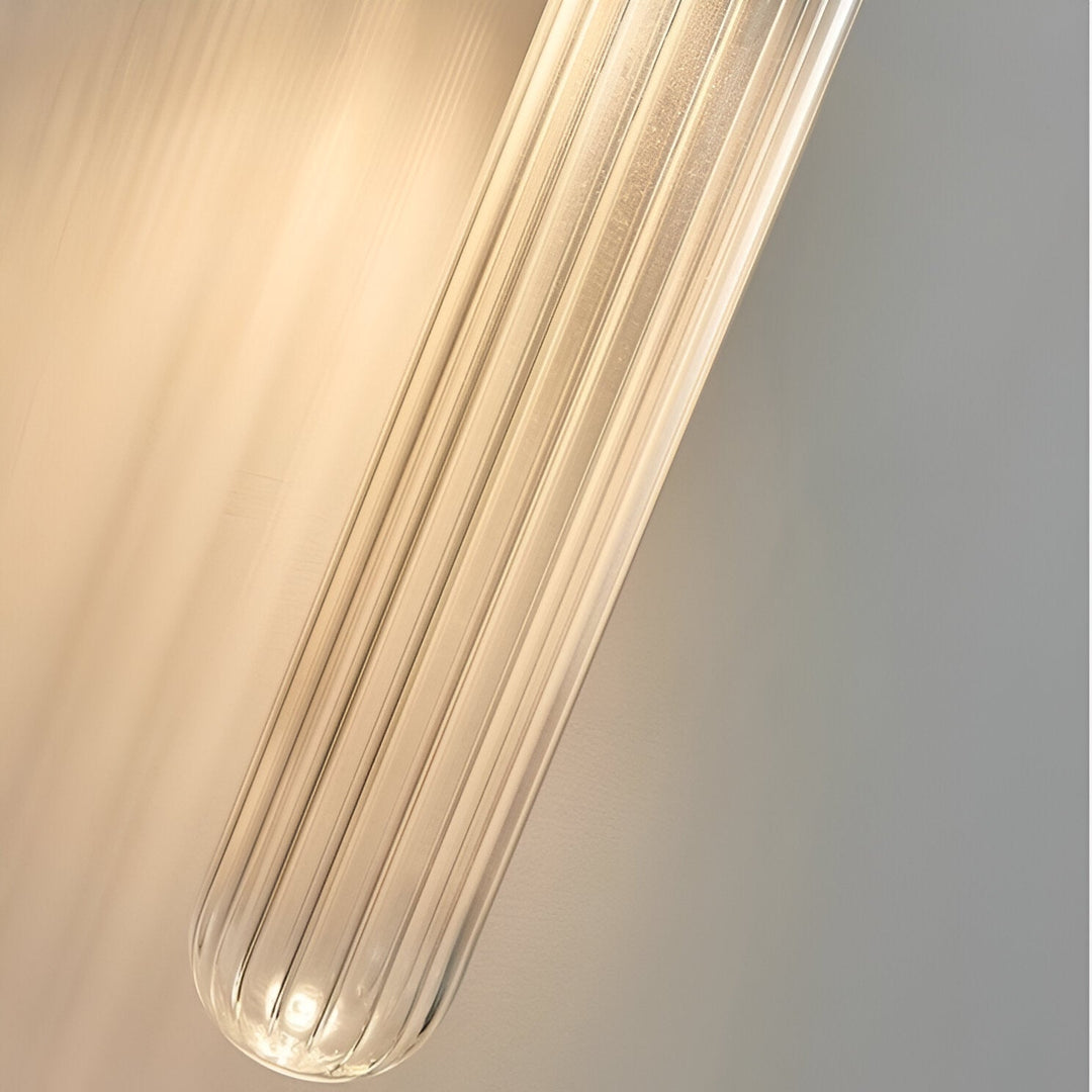 Nordisk Vægarmatur i Glas med Bølgemønster og Messing LED 1 lys