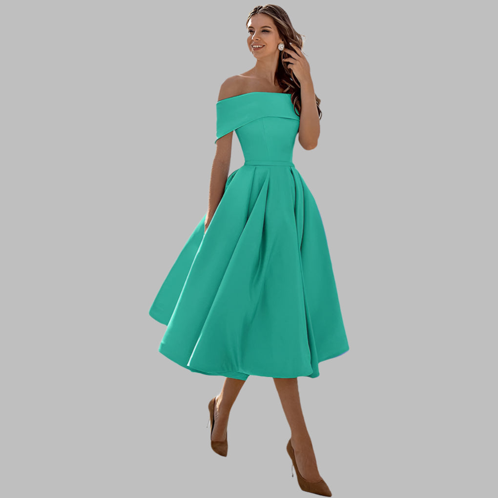 Off-shoulder satin vintage gallakjole