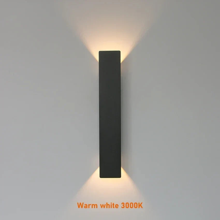 Moderne Udendørslampe – LED-væglampe Op/Ned, Vandtæt, Lodret Design
