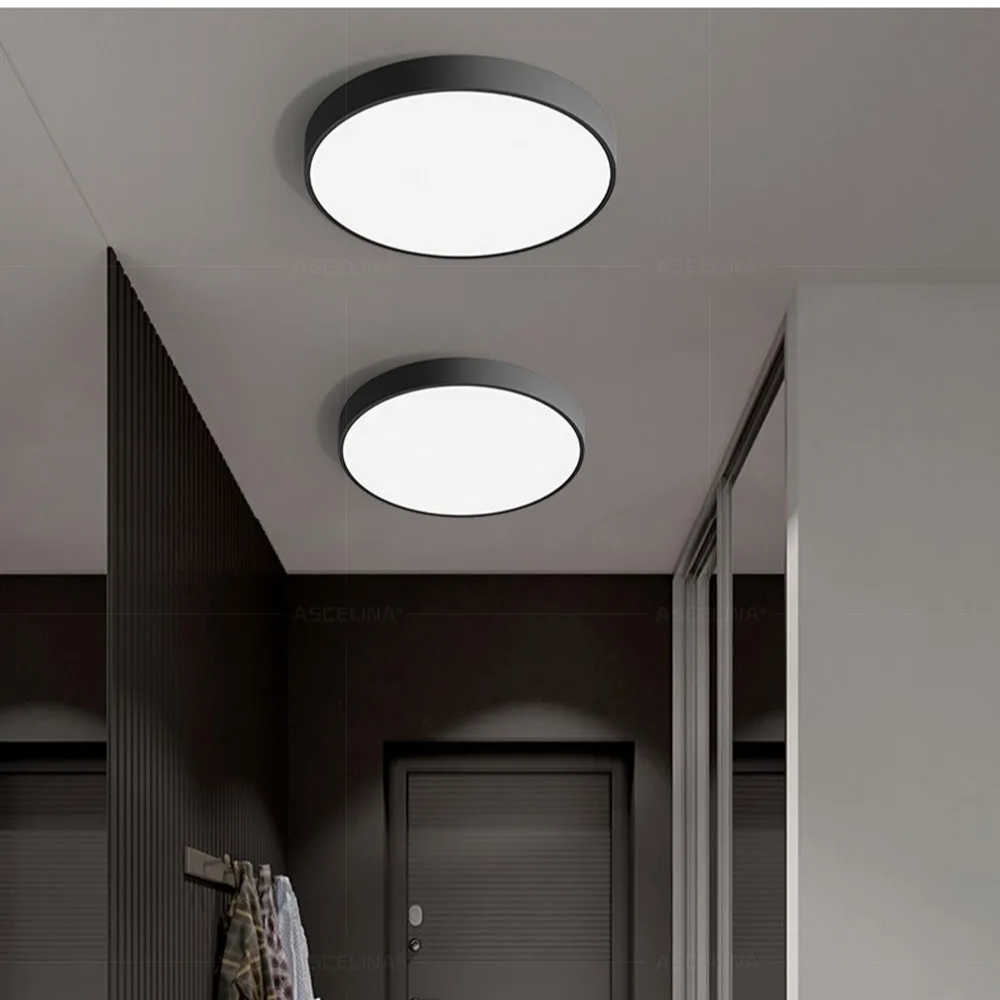 Rund LED-loftlampe med metalramme