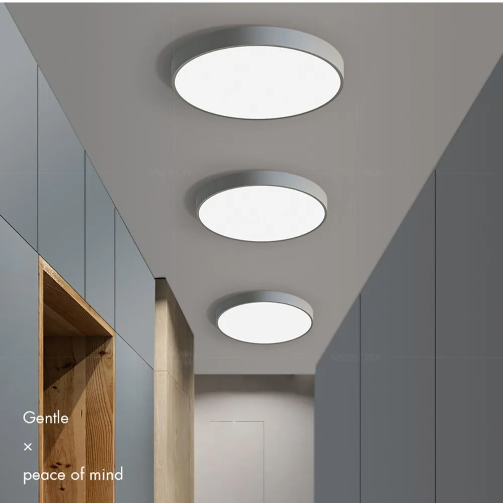 Rund LED-loftlampe med metalramme