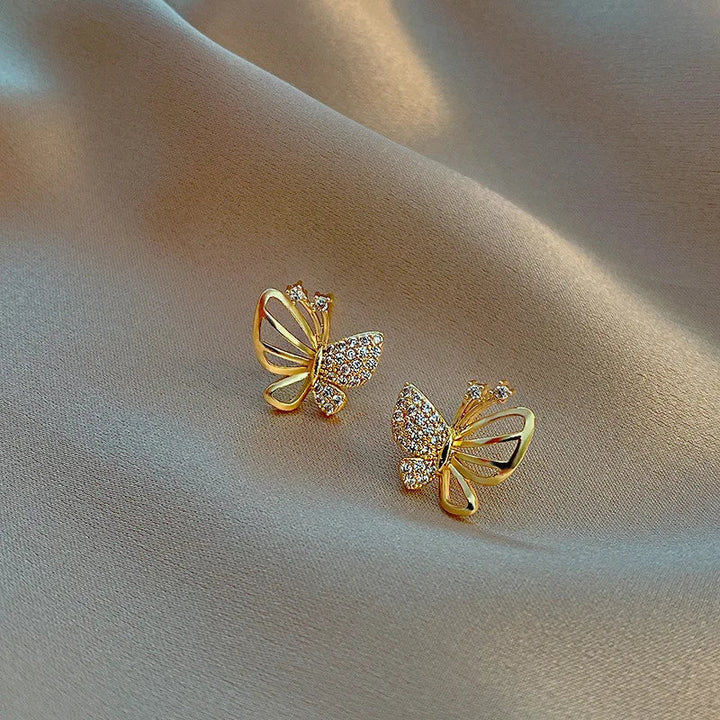 Elegante Zirkonia Sommerfugl Ørestikker