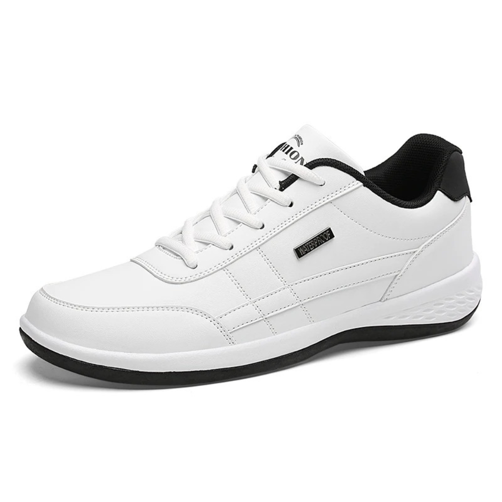 Elegante læder-sneakers til mænd med snøring foran og sidepanel