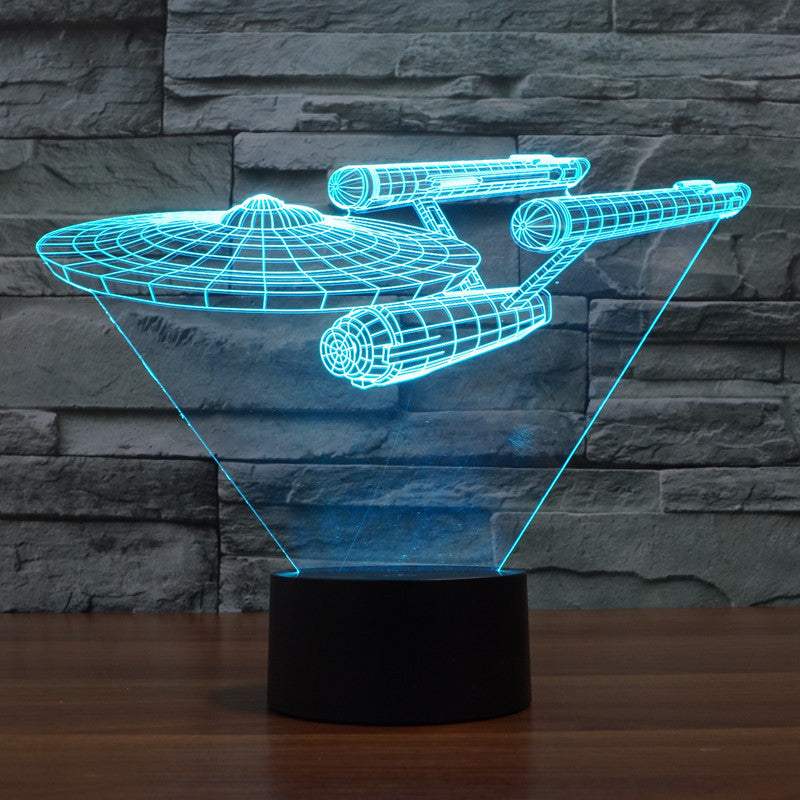 Star Trek 3D-illusionslampe | Svævende Enterprise | Multifarvet LED-lys | 20 cm høj