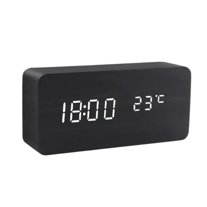 WoodSense LED-ur i træ – stemmestyring & stil til ethvert rum