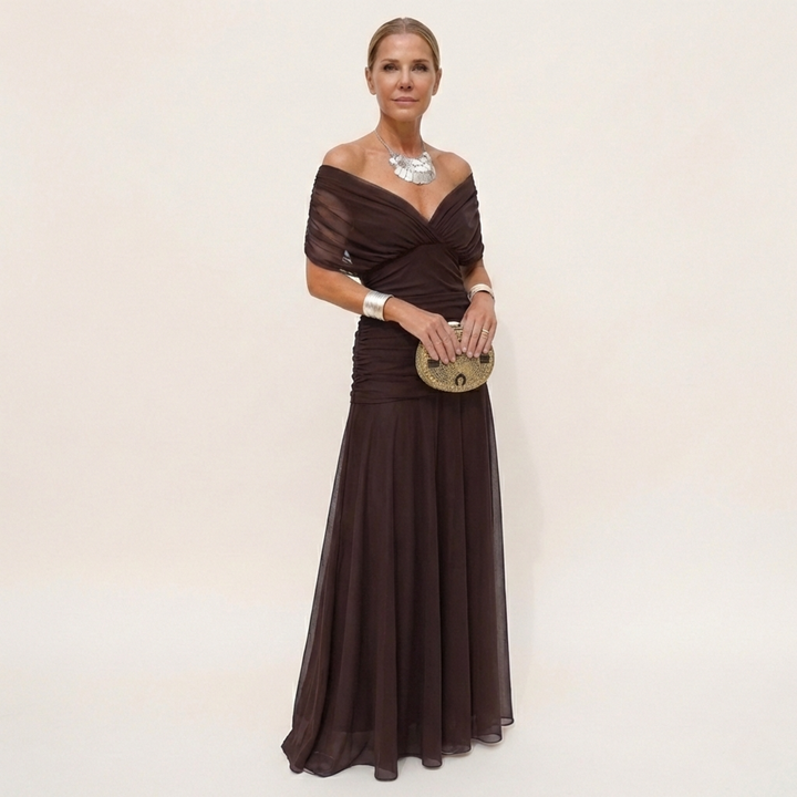 Lang, elegant, flydende damekjole – V-udskæring, raffineret design