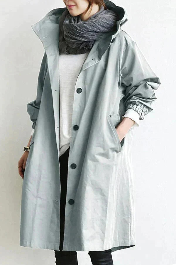 Oversized vandtæt trenchcoat med hætte
