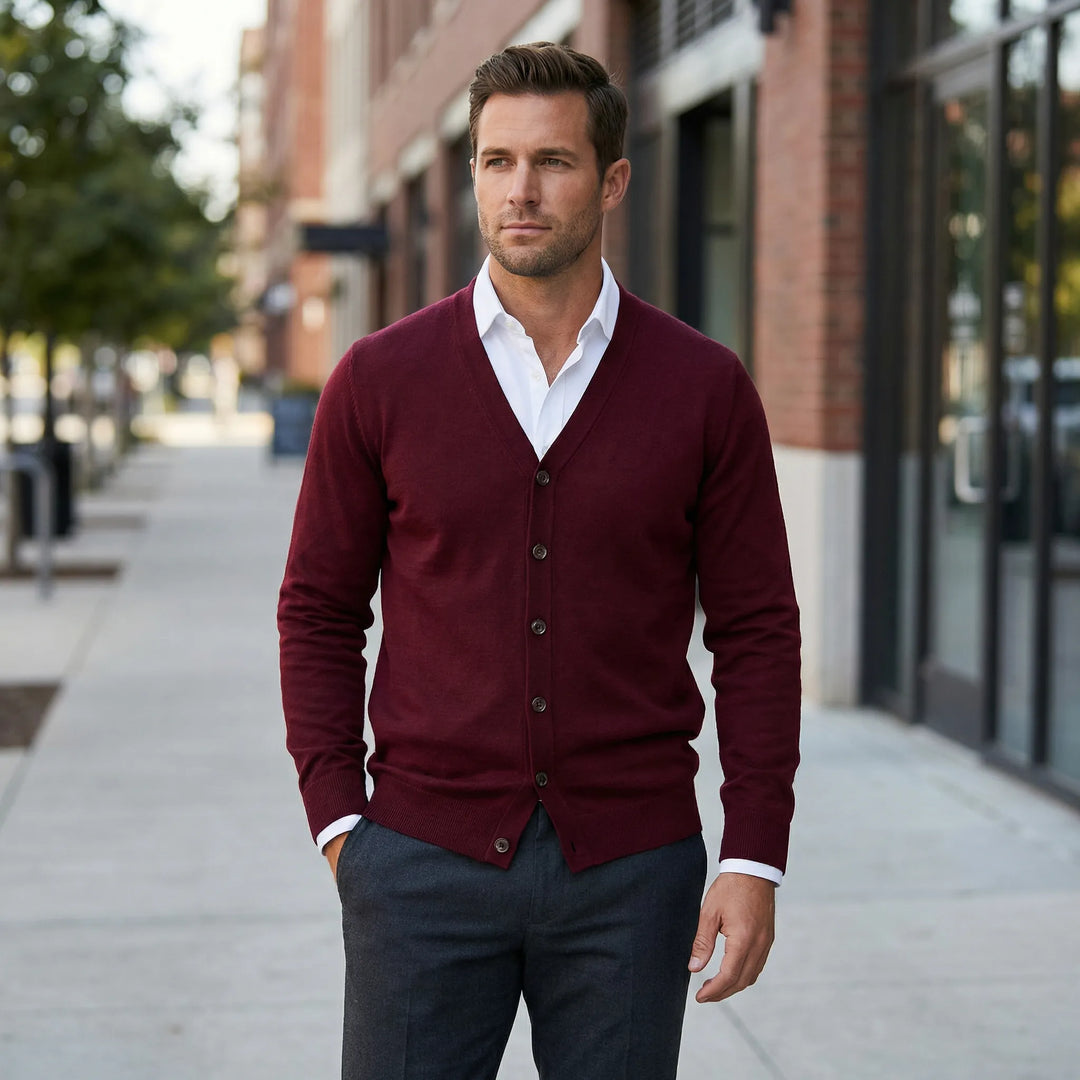 Strikket cardigan med formet V-hals - Gino